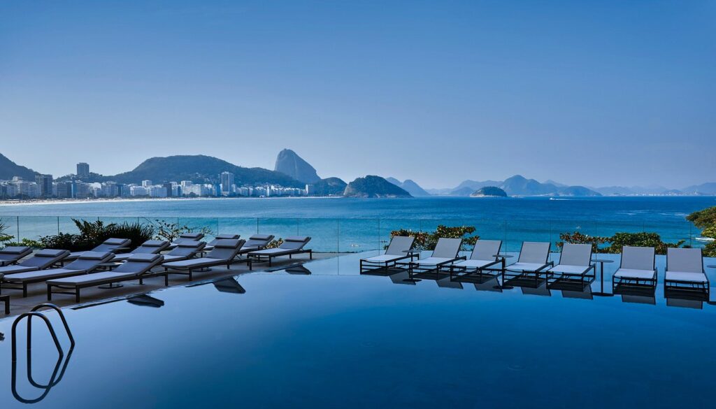 Piscina do hotel Fairmont Rio de Janeiro (Foto: Fairmont)