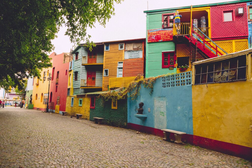 Caminito (Foto de Gustavo Sánchez na Unsplash) Caminito (Foto de Gustavo Sánchez na Unsplash)